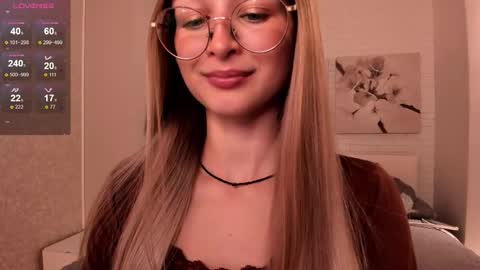 Tiffany online show from September 2025 01:57:02 PM