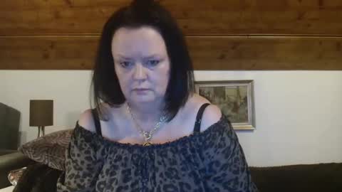 TiffanyMature online show from October 2025 10:50:02 PM