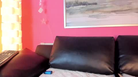 Stefany Suarez online show from February 2025 08:34:01 PM