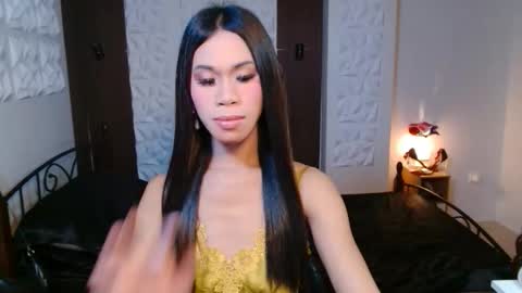 Snapshot of tiffanythebigcock chatting on October 2025 10:49:01 AM tiffanythebigcock online show from October 2025 10:49:01 AM