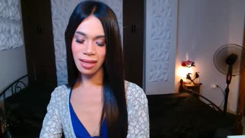 Snapshot of tiffanythebigcock chatting on October 2025 10:16:02 AM tiffanythebigcock online show from October 2025 10:16:02 AM