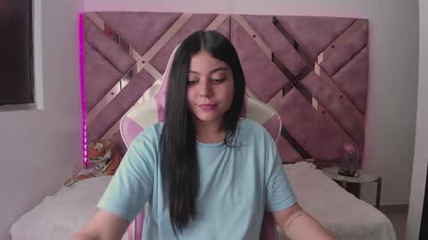 Snapshot of tigerbaby_ chatting on March 2026 07:29:01 PM Ana online show from March 2026 07:29:01 PM