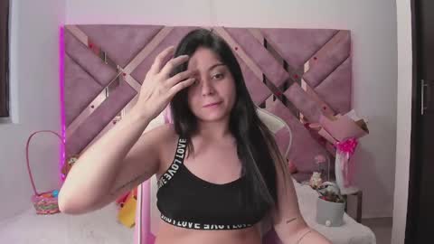 Snapshot of tigerbaby_ chatting on April 2026 05:54:01 PM Ana online show from April 2026 05:54:01 PM