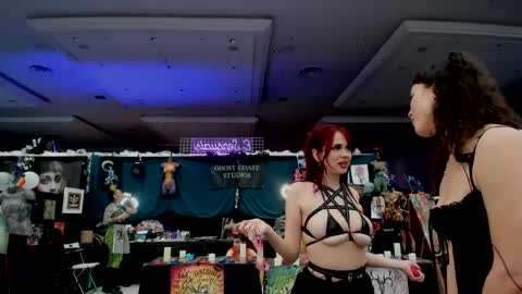 Snapshot of tiggerrosey chatting on February 2025 11:06:01 PM   All my Links online show from February 2025 11:06:01 PM