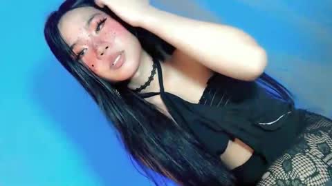 tight_elliana online show from December 2025 07:01:02 PM