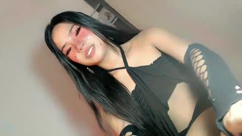 tight_elliana online show from December 2025 07:17:01 AM