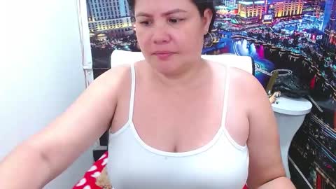 Tila online show from March 2026 06:18:02 PM