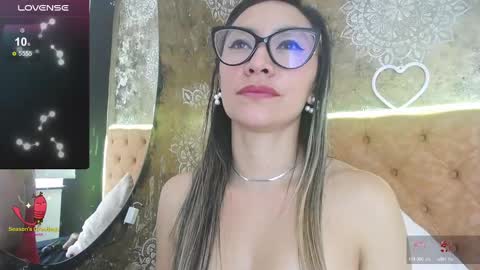 TILA TEQUILA online show from February 2025 03:08:01 PM