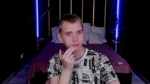 Snapshot of tim_blackk chatting on October 2025 04:05:02 PM Tim online show from October 2025 04:05:02 PM