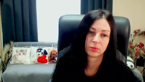 Luisa online show from June 2026 07:55:01 AM