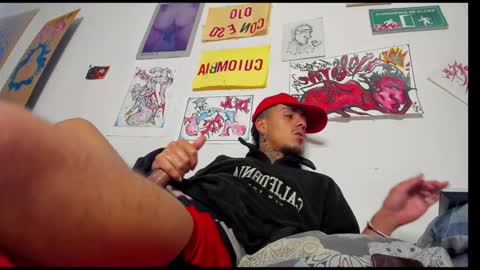 Snapshot of timewith_sebas chatting on January 2026 04:53:02 PM salem online show from January 2026 04:53:02 PM