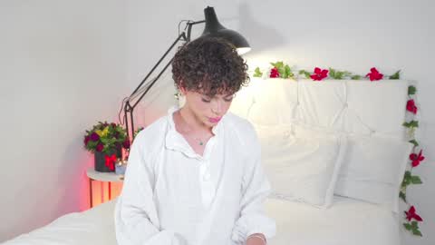 Snapshot of timmyshy chatting on December 2024 04:53:02 AM timmyshy online show from December 2024 04:53:02 AM