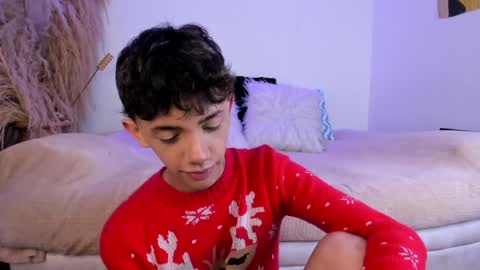 Snapshot of timothy_ross chatting on December 2024 07:55:01 PM Timothy 21 years old online show from December 2024 07:55:01 PM