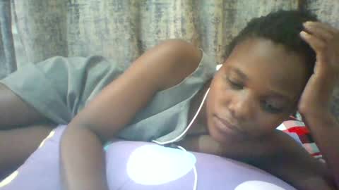 Snapshot of tina2030_1 chatting on August 2026 09:04:01 AM tee online show from August 2026 09:04:01 AM