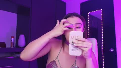 Tina  online show from March 2026 07:25:02 AM