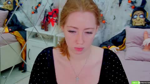 Tina online show from October 2025 03:58:02 AM