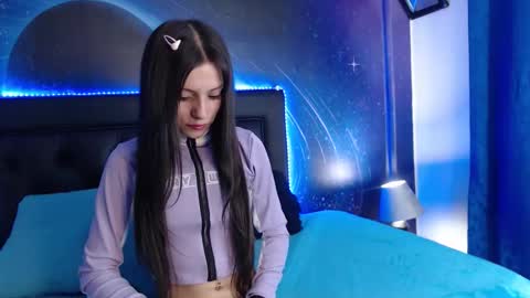 Snapshot of tinajons chatting on November 2025 02:55:02 AM tinajons online show from November 2025 02:55:02 AM