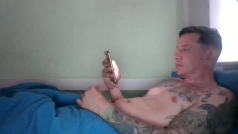 tinizzle86 online show from April 2026 01:14:02 PM