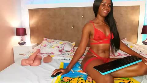 Tina online show from November 2025 08:53:02 PM