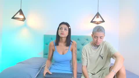 Snapshot of tinny_and_candy chatting on February 2025 01:25:02 PM TINNY AND CANDY online show from February 2025 01:25:02 PM