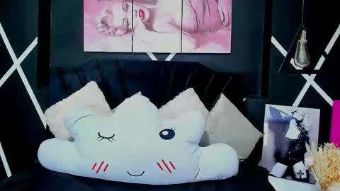 tinny_noa online show from May 2026 11:18:02 AM