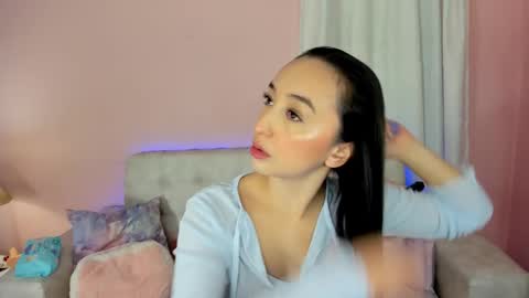 tiny_cora online show from February 2025 04:40:01 PM