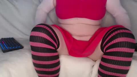 tiny_d online show from January 2026 07:12:01 AM