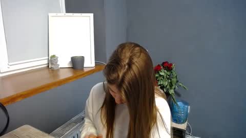 Gloria online show from February 2025 08:42:02 AM