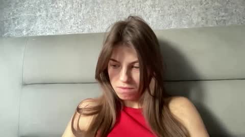 Gloria online show from October 2025 06:47:01 AM