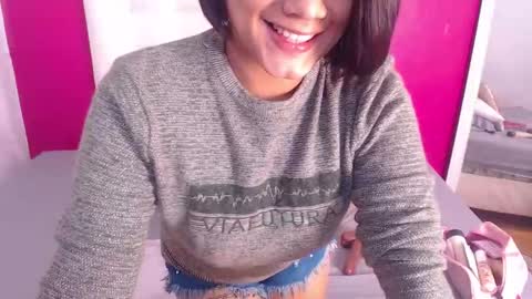 tiny_whore18 online show from September 2025 03:23:02 PM