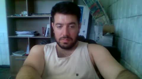 Snapshot of tinyben19931 chatting on November 2025 05:58:02 PM Benja online show from November 2025 05:58:02 PM