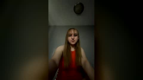 Snapshot of tinyblondebarbie chatting on May 2026 09:38:01 PM tinyblondebarbie online show from May 2026 09:38:01 PM