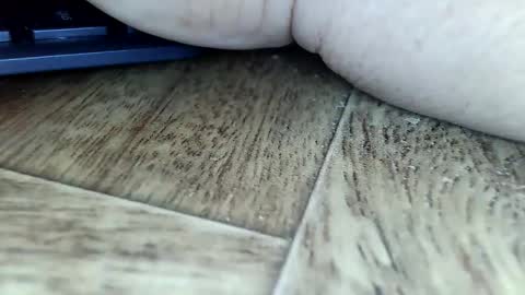 tinypecker6 online show from March 2026 08:01:01 PM