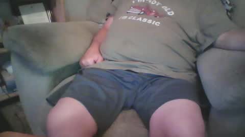 Snapshot of tittyloverr69 chatting on March 2025 07:05:02 AM tittyloverr69 online show from March 2025 07:05:02 AM