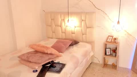 Tivizay online show from March 2025 02:34:02 PM