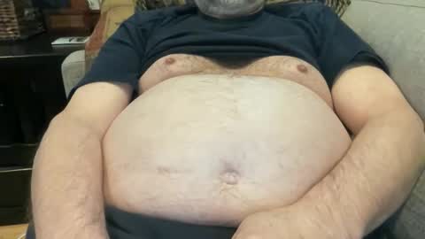 Snapshot of tjbear101 chatting on May 2026 06:35:01 PM tjbear101 online show from May 2026 06:35:01 PM