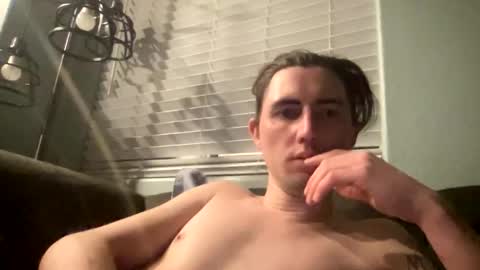 tlayne410 online show from December 2025 10:44:02 AM