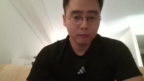 Tom online show from October 2025 09:43:01 AM