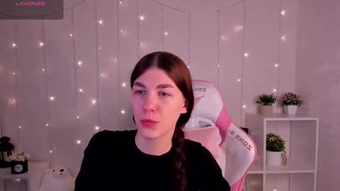 2 GMT Mo Tu We Th Fr 10am-4am online show from February 2026 11:58:02 PM