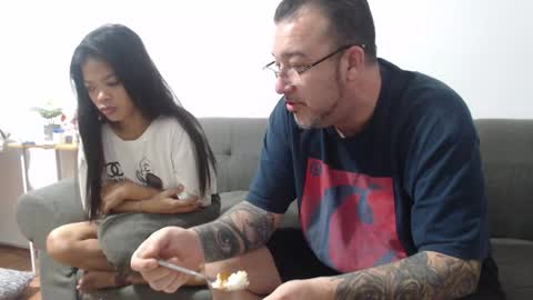 LuckyLaura online show from October 2025 05:30:01 AM