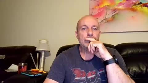 toerag69 online show from October 2025 06:49:02 PM