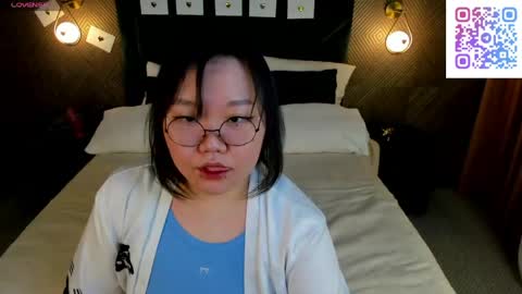 Snapshot of tokyodreamss chatting on April 2026 09:33:02 AM tokyodreamss online show from April 2026 09:33:02 AM