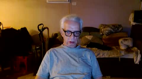 tom112292014 online show from September 2025 11:33:02 AM