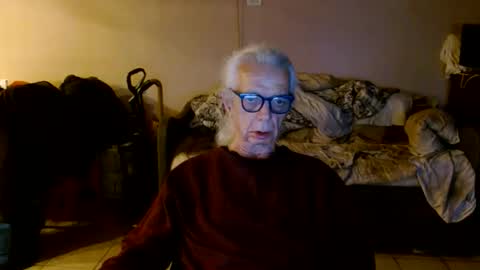 Snapshot of tom112292014 chatting on May 2026 04:52:02 AM tom112292014 online show from May 2026 04:52:02 AM