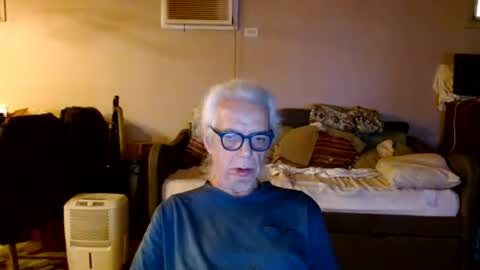 Snapshot of tom112292014 chatting on July 2026 11:27:02 AM tom112292014 online show from July 2026 11:27:02 AM