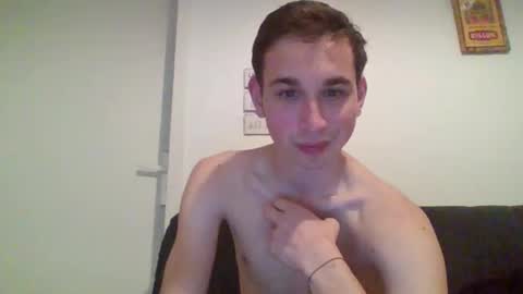 Snapshot of tom13474745 chatting on March 2026 08:23:02 PM Tom online show from March 2026 08:23:02 PM