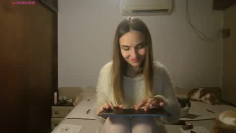 Flor online show from June 2026 02:27:02 AM