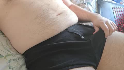 tom_2527 online show from April 2026 06:42:01 PM