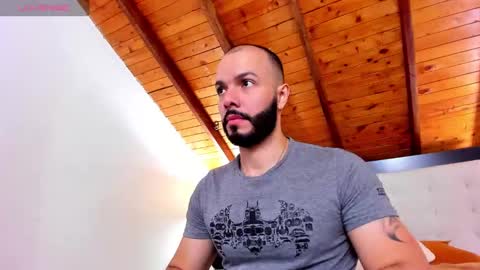   online show from October 2025 12:58:01 PM