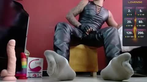 Tom online show from February 2025 04:00:02 PM